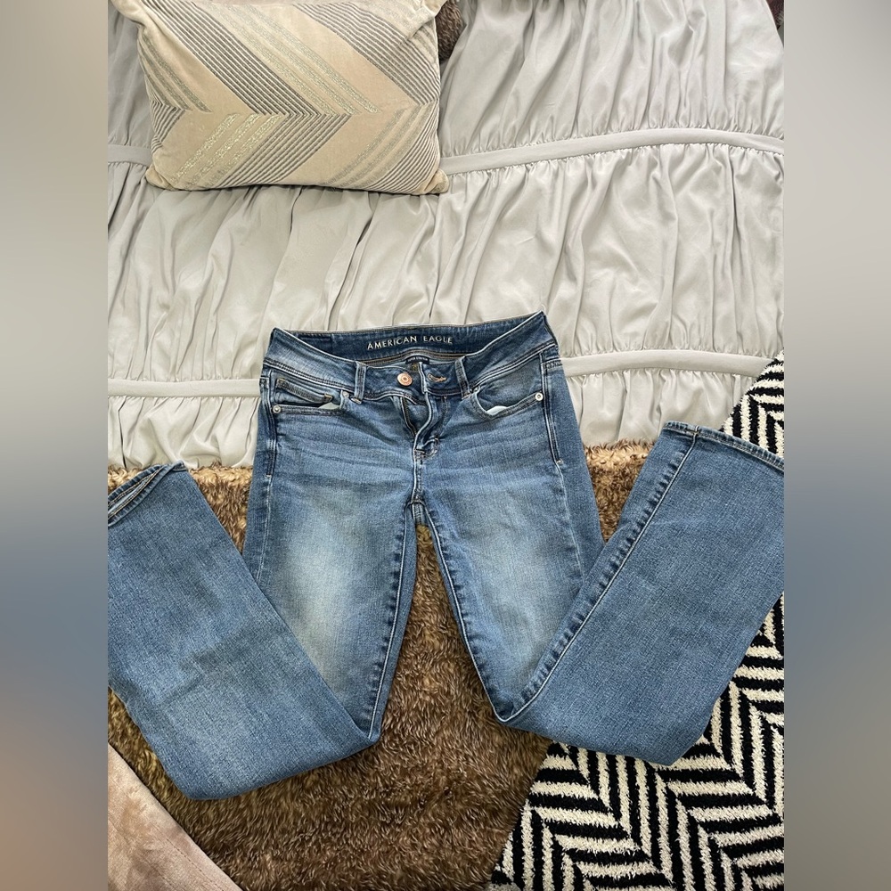 AE bootcut womens jeans 4short